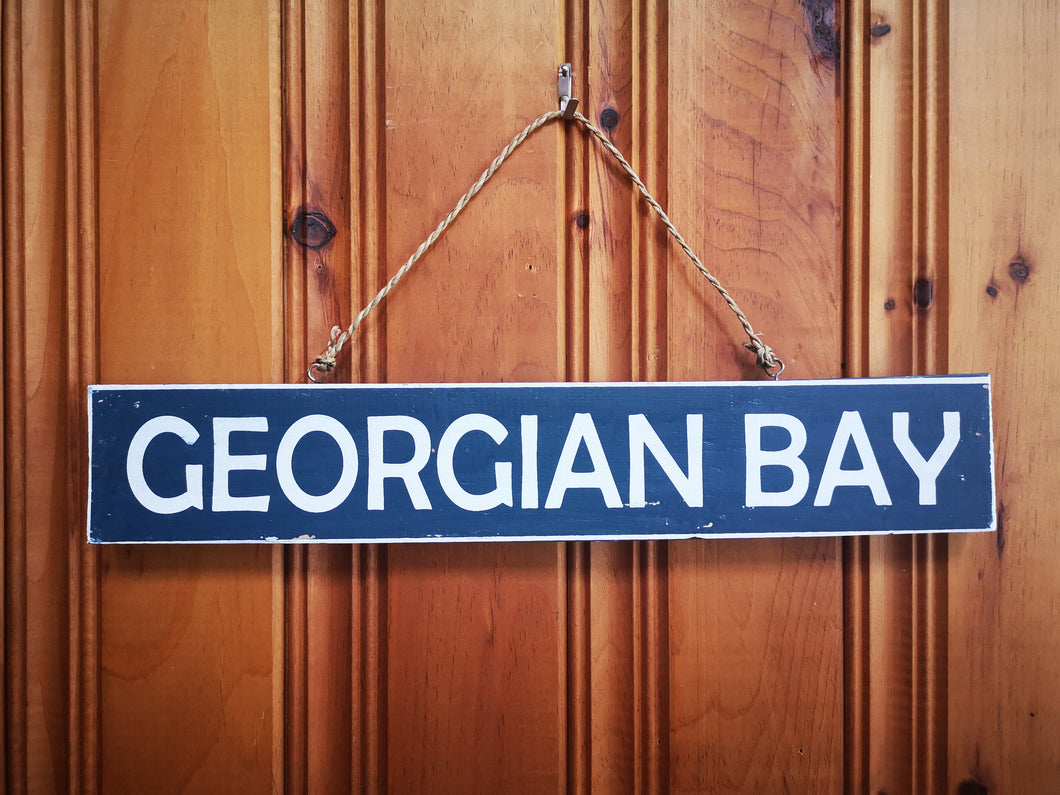 Road sign - Georgian Bay - green w/ white
